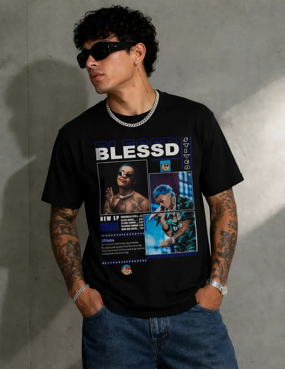 Camiseta Blessd Negra Estampada Ajuste Normal